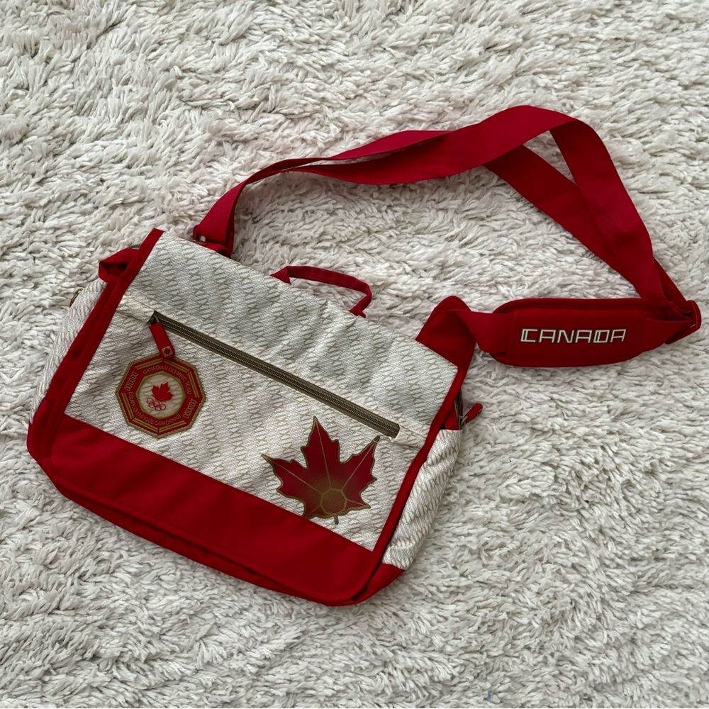 2008 Olympics Team Canada Bag (The Bay)